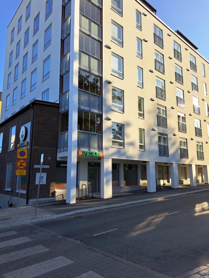 Ydinkeskustassa Saunallinen Huoneisto Kahdessa Tasossa Kuopio Exterior foto